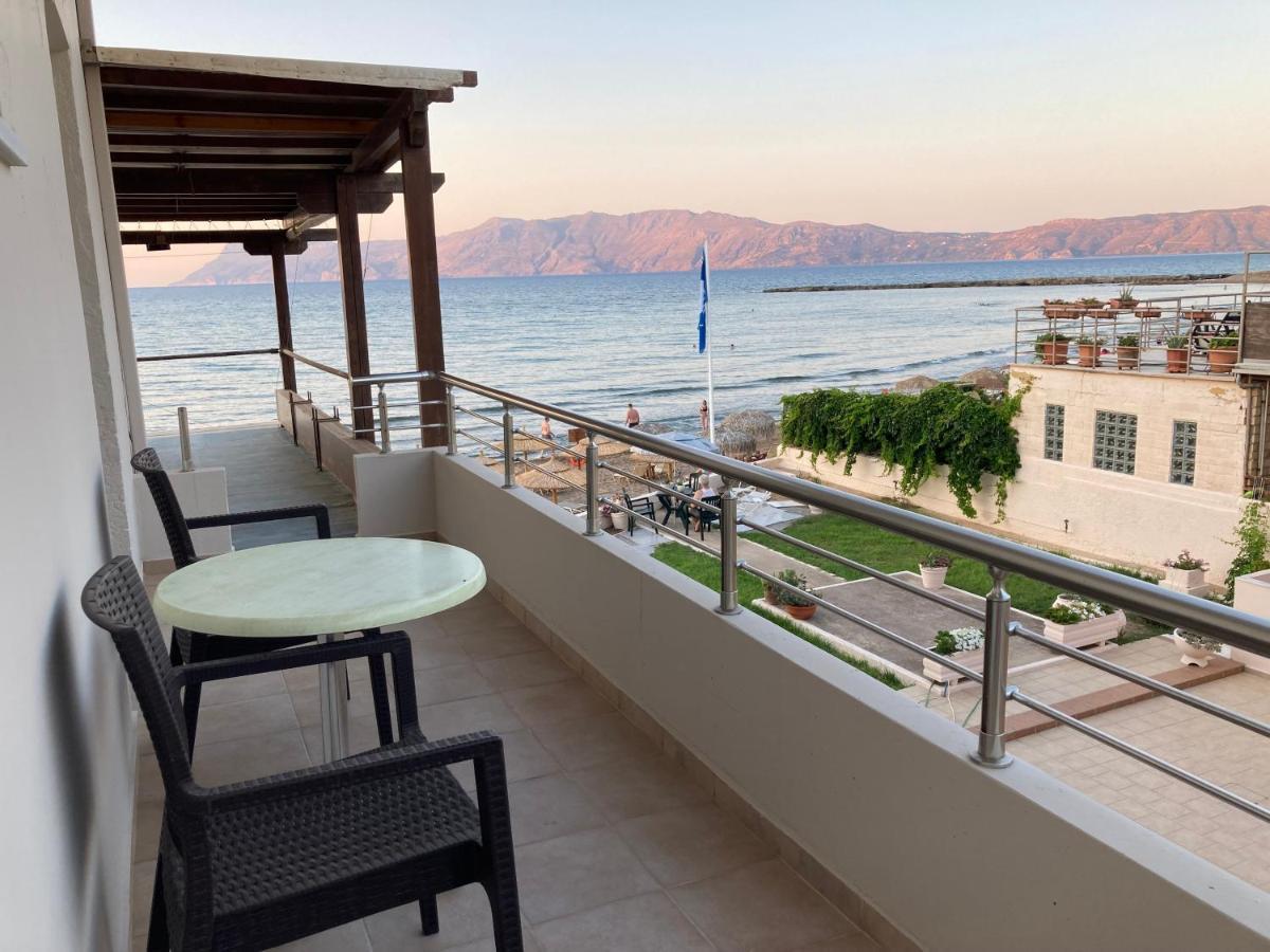 Molos Beach Rooms Kíssamos Eksteriør bilde
