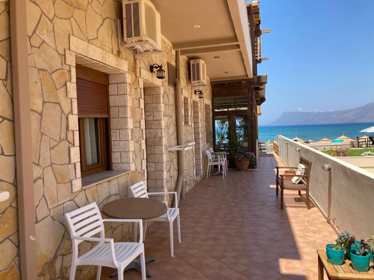 Molos Beach Rooms Kíssamos Eksteriør bilde