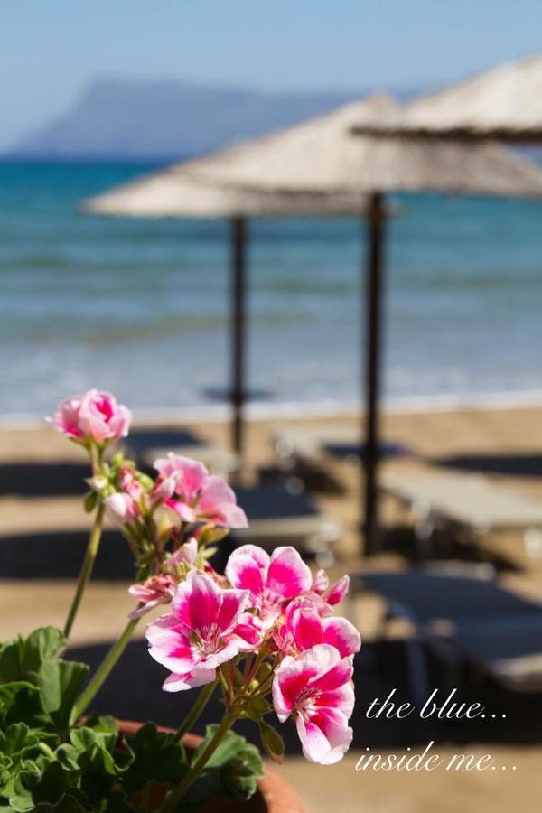 Molos Beach Rooms Kíssamos Eksteriør bilde